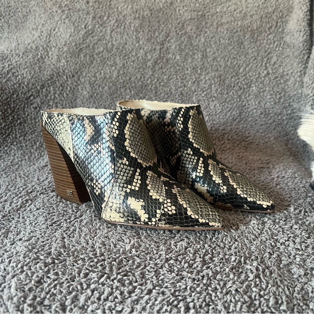 BNIB Sam Edelman Reverie Mule Bootie in Python Snake - Picture 5 of 9